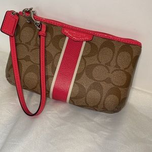 ~Coach~Signature Varsity Stripe Wristlet